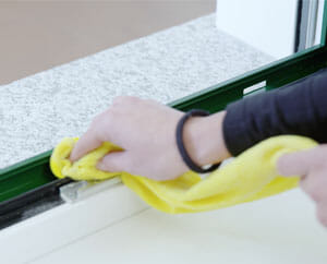 Come pulire gli infissi in PVC - Punto Sicurezza Casa