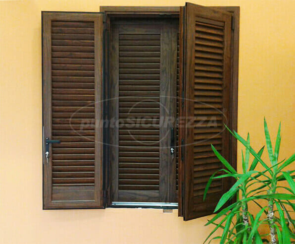Persiane in alluminio effetto legno prezzi su misura Persiane alluminio effetto legno prezzi